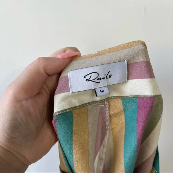 SOLD silk Gigi Farrah flowy rainbow boho striped shorts - Picture 4 of 6